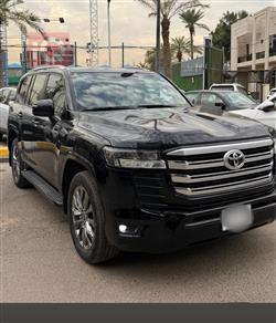 تويوتا لاندكروزر